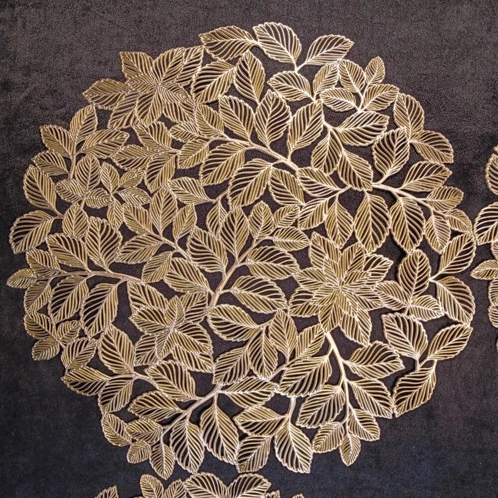 Gold Vinyl Placemats Set of 4 MCM Vintage Style Round Textured Christmas 14.5 in